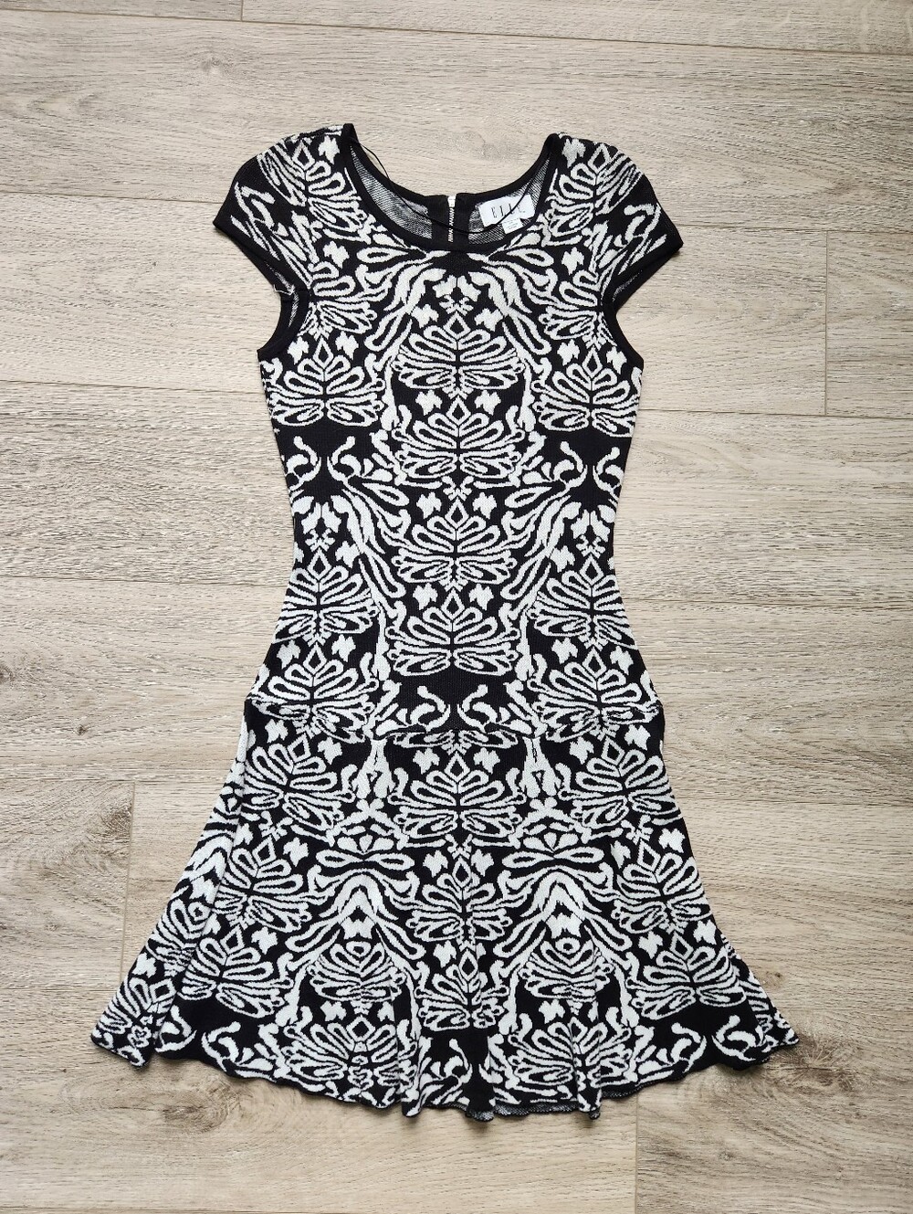 Elle Black White Scroll Patterned Dress Womens Xs Nwt